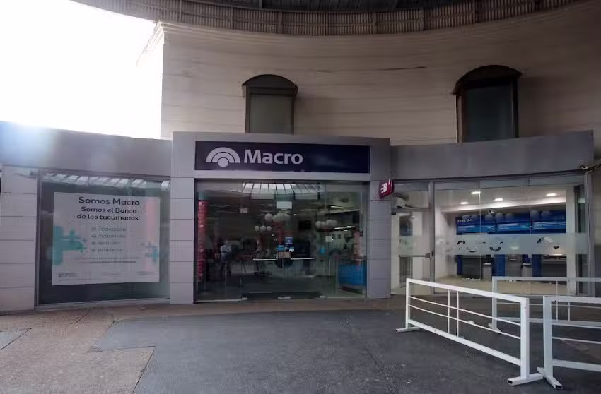 Banco Macro Shopping Del Jard&iacute;n