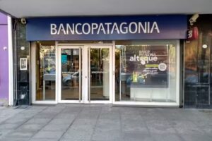 Banco Patagonia sucursal Av. Emilio Castro