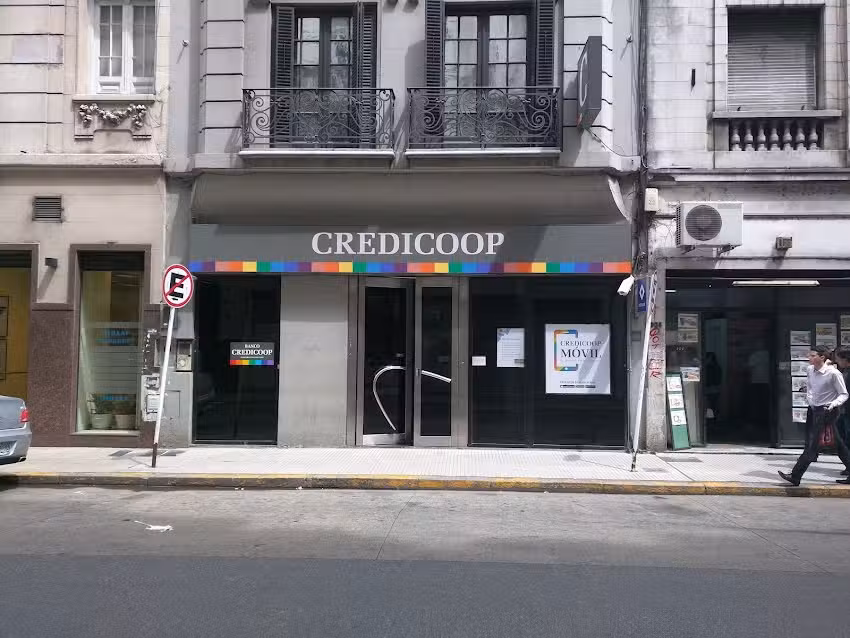 Cajero Autom&aacute;tico Banco Credicoop Plaza