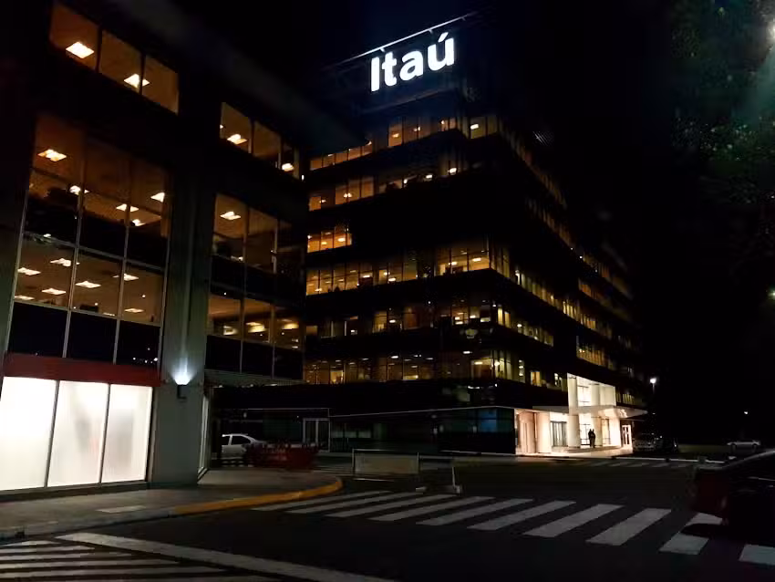 Macro | Sucursal Puerto Madero