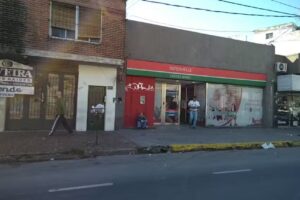 Supervielle Suc. de Servicio 266 | Lan&uacute;s 25 de Mayo